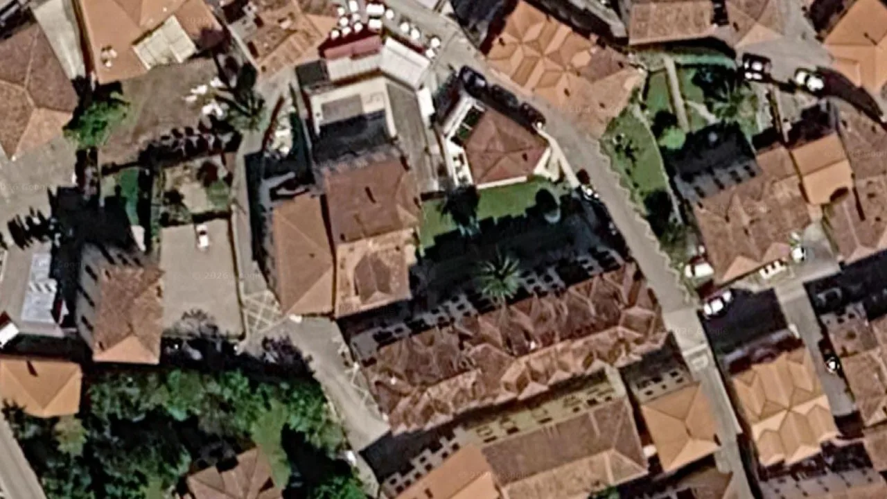 Satélite cenital